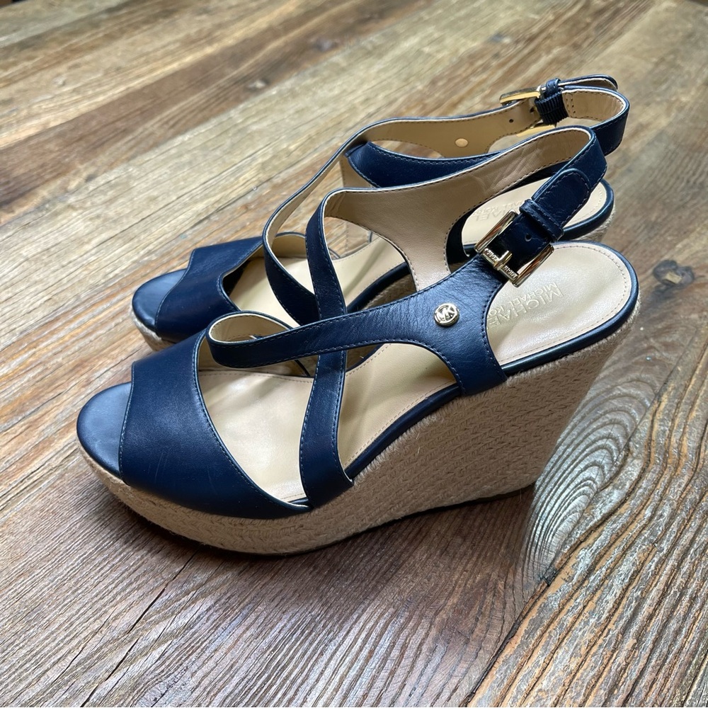 Michael Kors Martyna Navy Leather Wedge Size 9